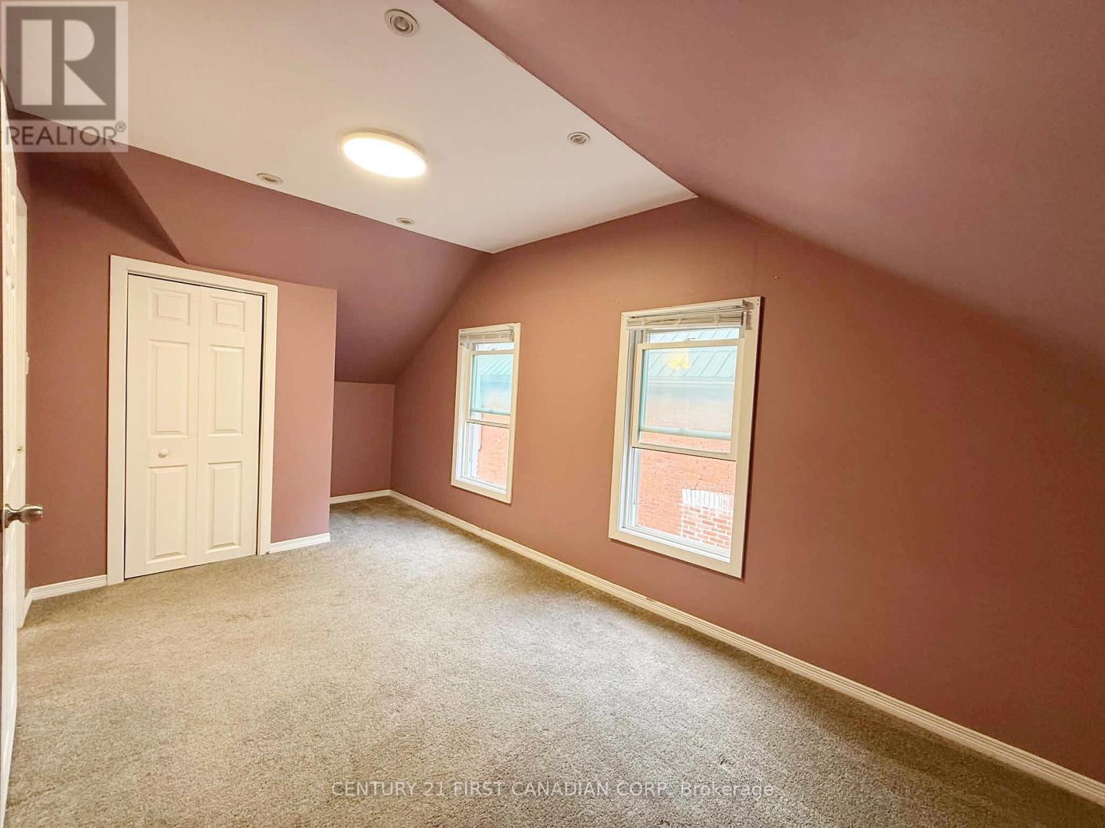 64 Edward Street, St. Thomas, Ontario  N5P 1Y6 - Photo 22 - X12702524