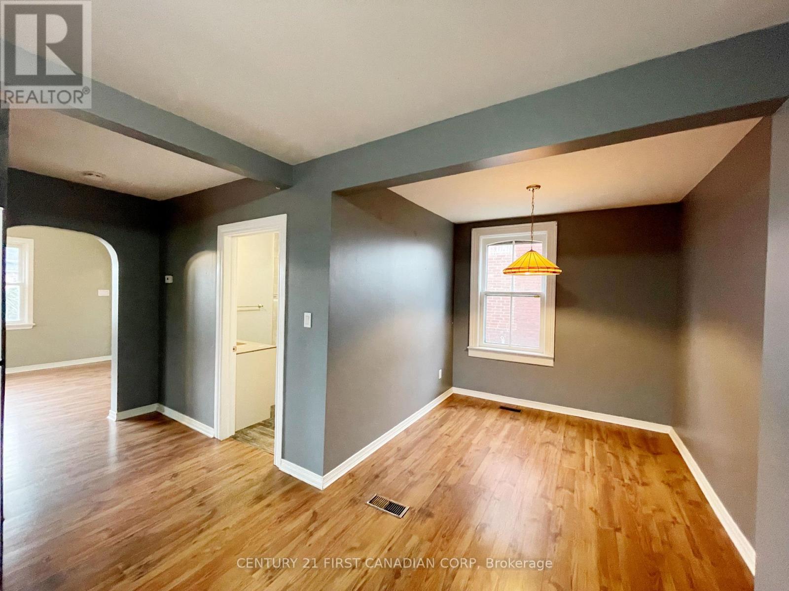 64 Edward Street, St. Thomas, Ontario  N5P 1Y6 - Photo 11 - X12702524