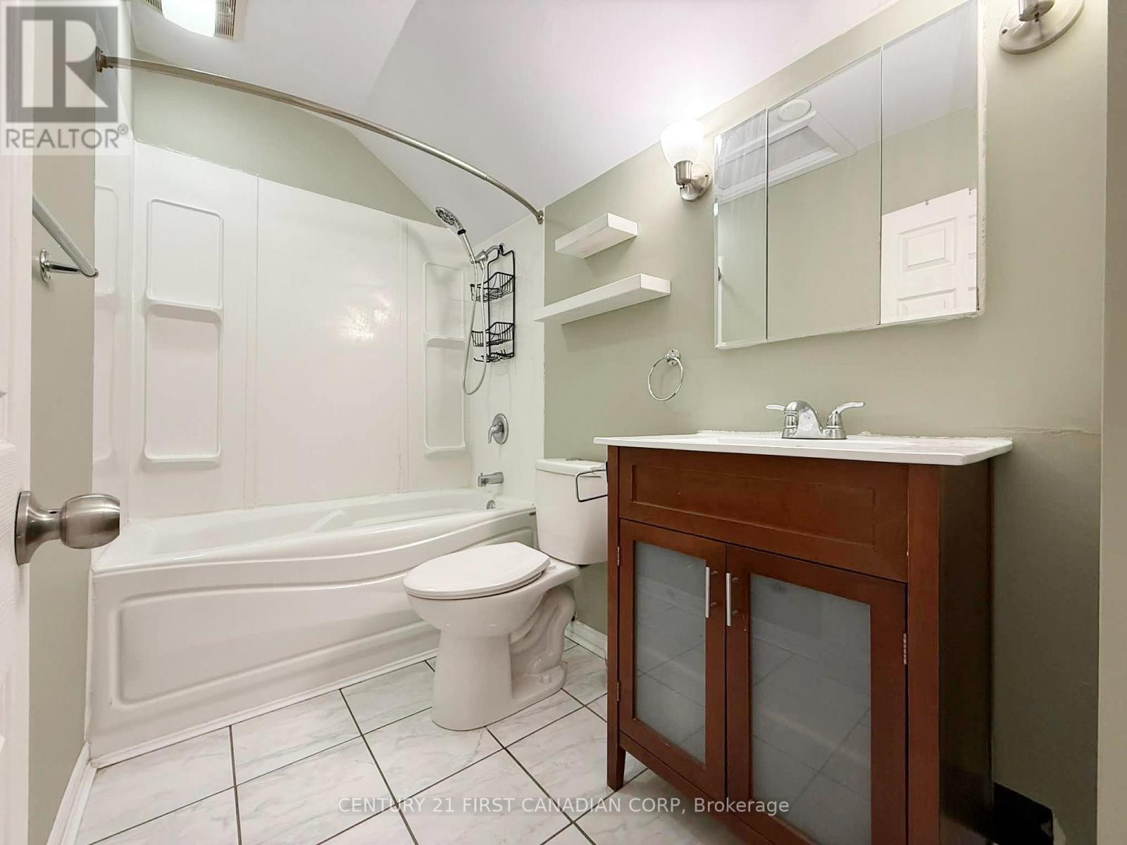 64 Edward Street, St. Thomas, Ontario  N5P 1Y6 - Photo 26 - X12702524