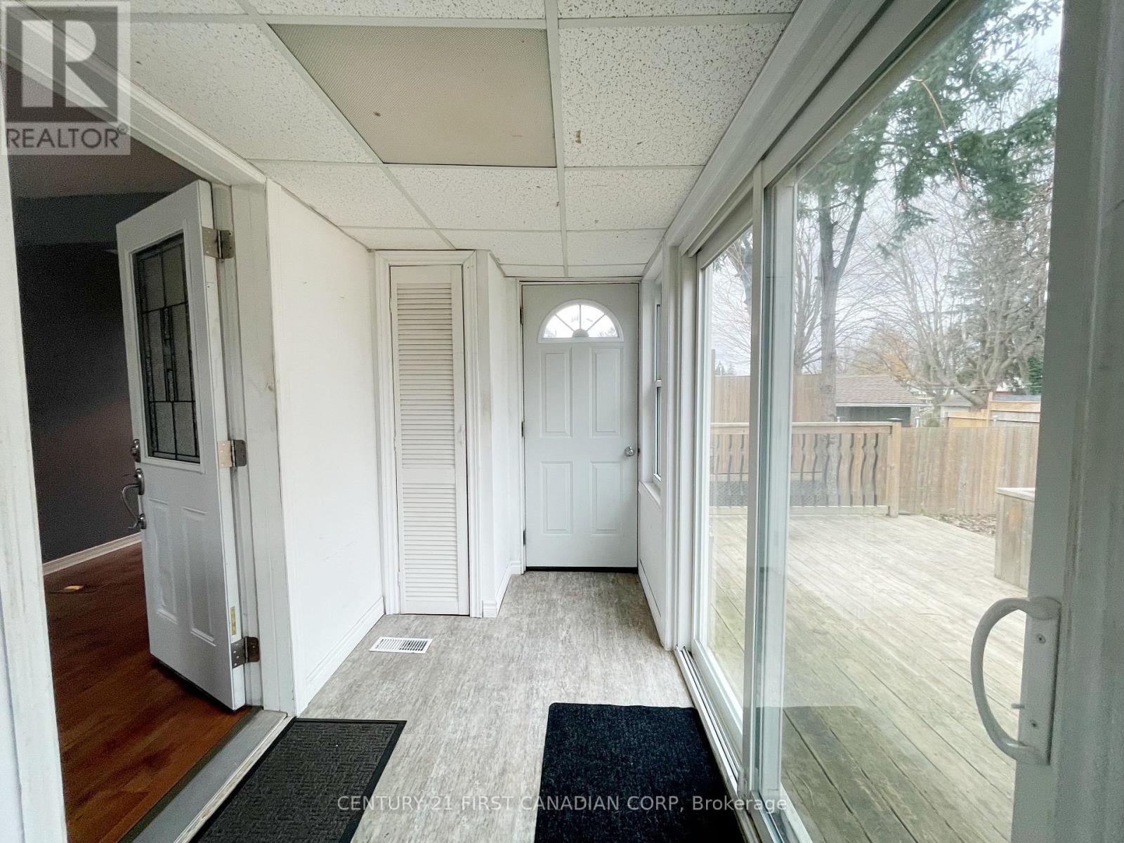 64 Edward Street, St. Thomas, Ontario  N5P 1Y6 - Photo 40 - X12702524