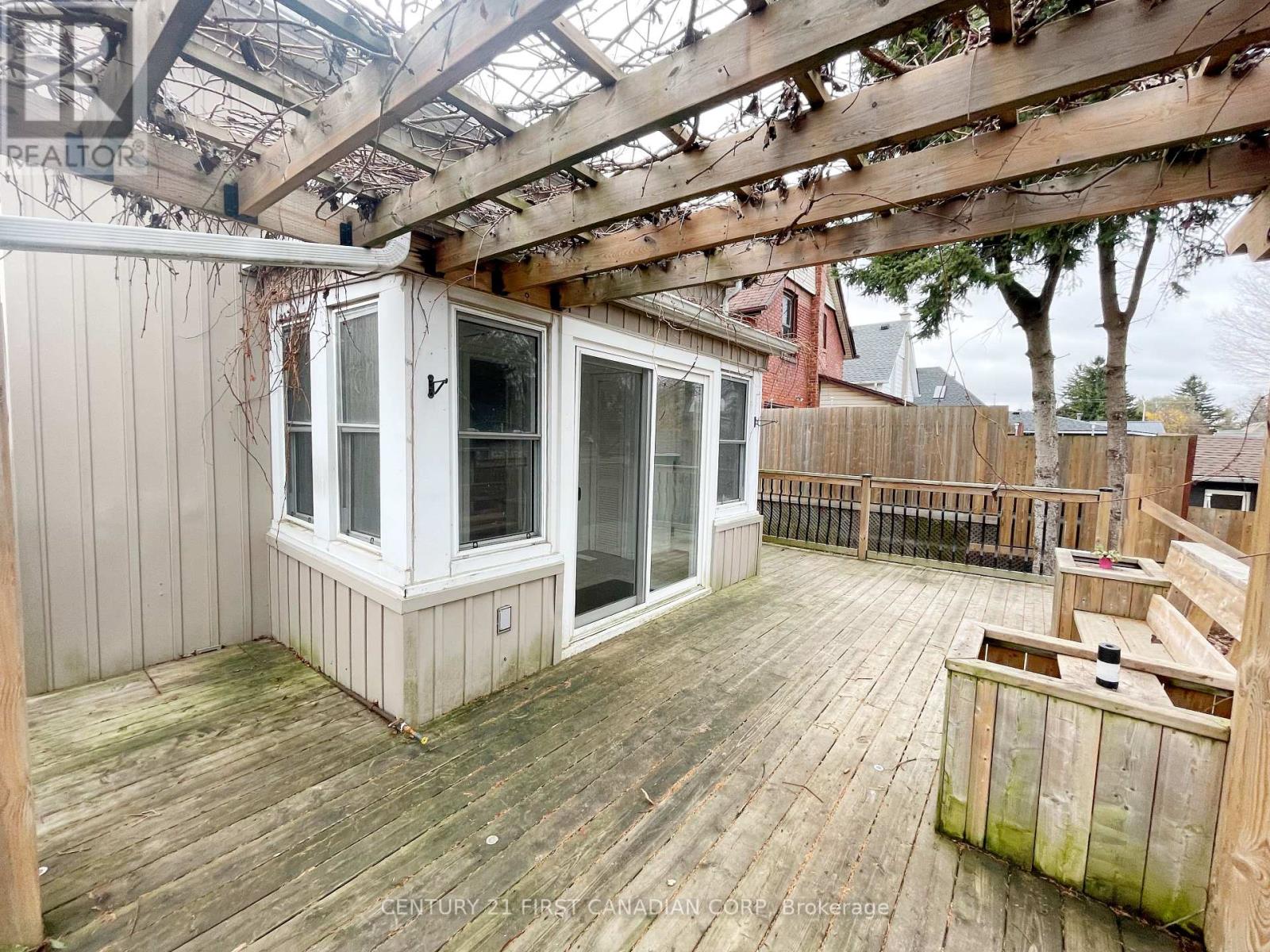 64 Edward Street, St. Thomas, Ontario  N5P 1Y6 - Photo 45 - X12702524