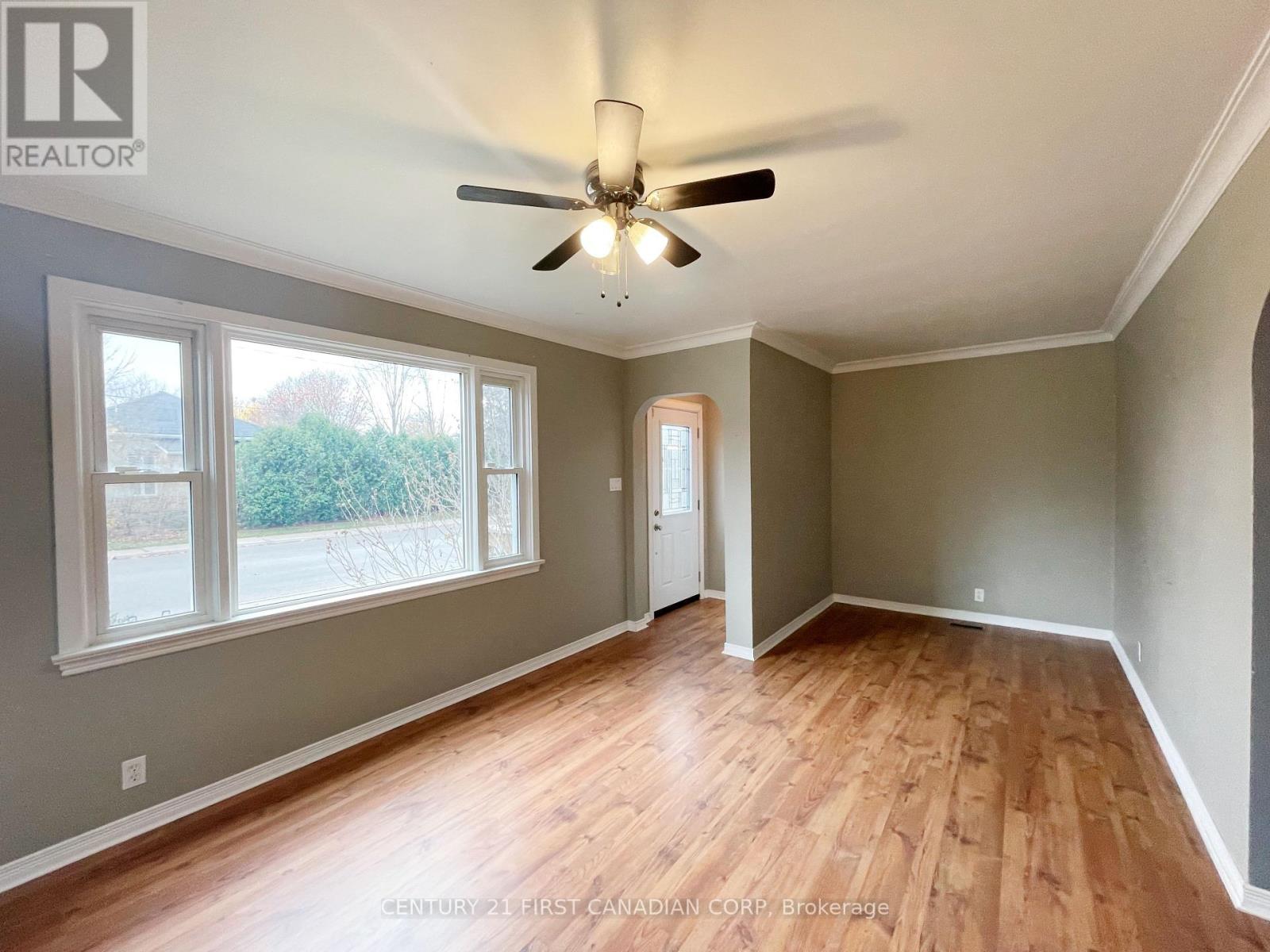 64 Edward Street, St. Thomas, Ontario  N5P 1Y6 - Photo 7 - X12702524