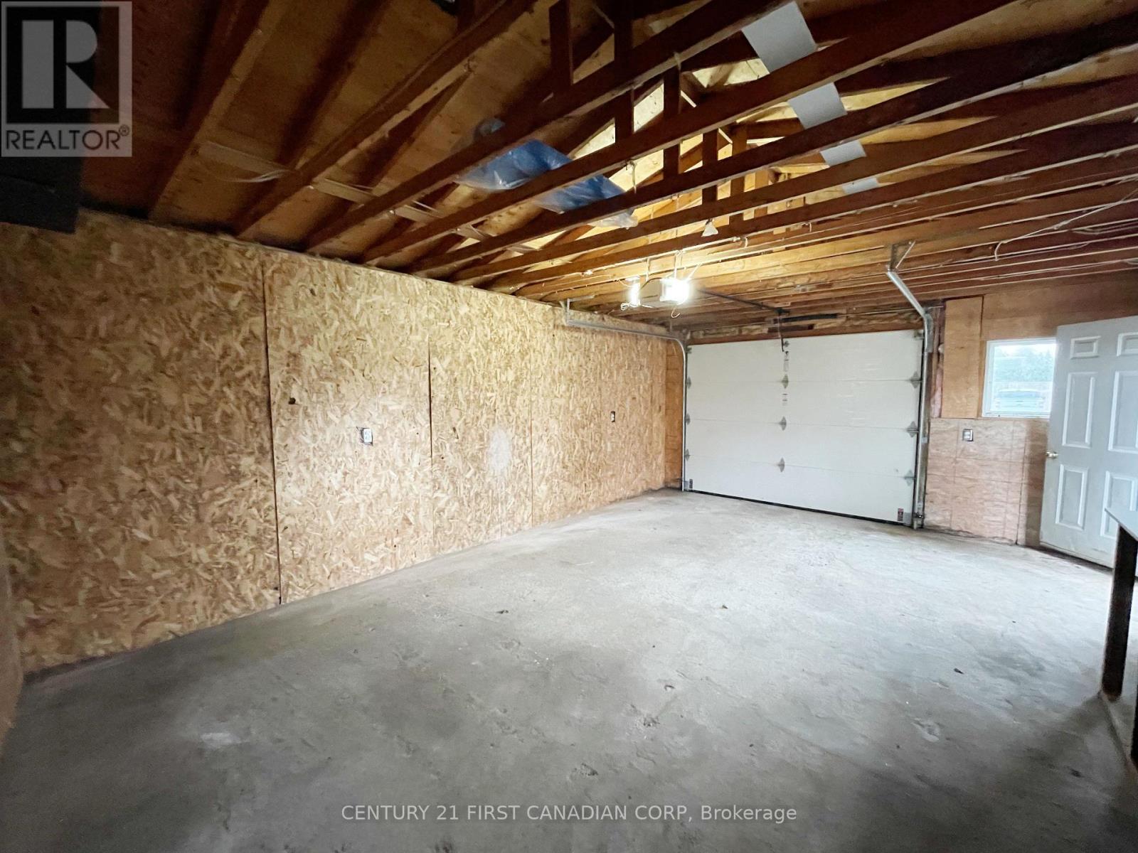 64 Edward Street, St. Thomas, Ontario  N5P 1Y6 - Photo 48 - X12702524