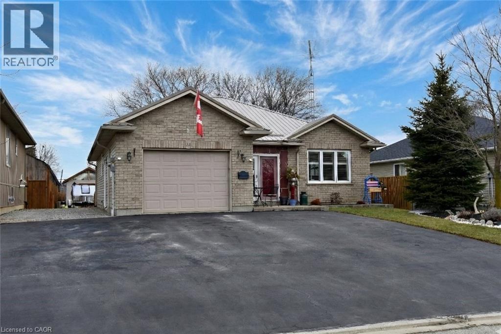 34 Davis Street, Jarvis, Ontario  L0A 1J0 - Photo 2 - 40798996