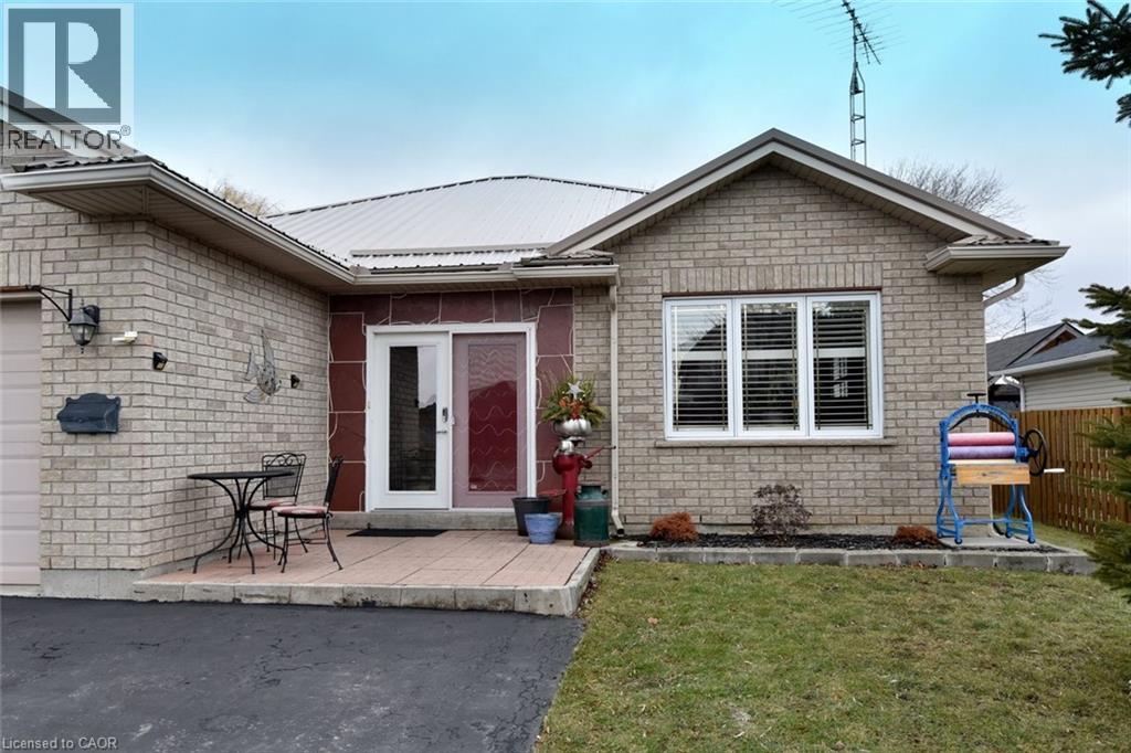 34 Davis Street, Jarvis, Ontario  L0A 1J0 - Photo 3 - 40798996