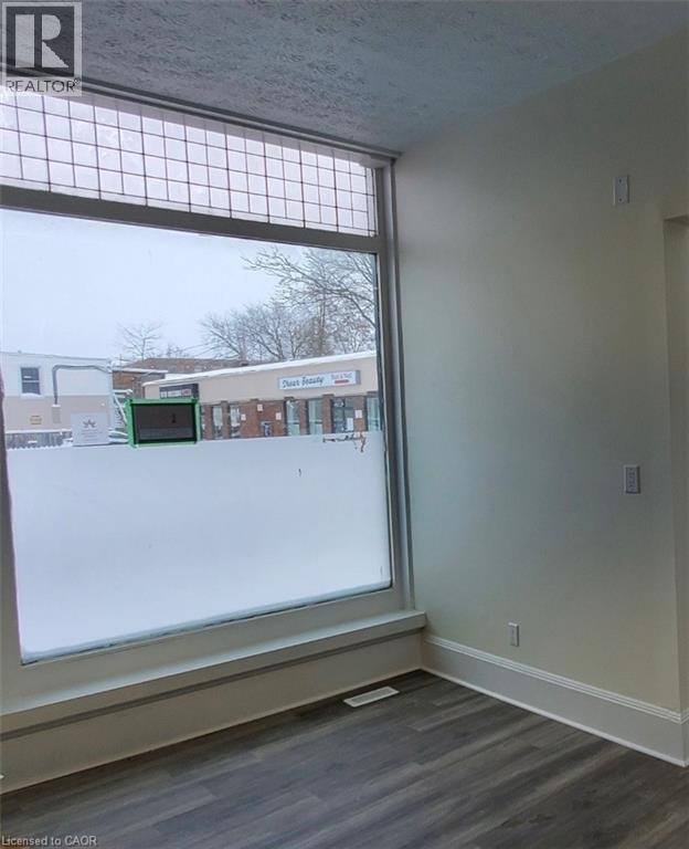 68 Peel Street S Unit# 1, Simcoe, Ontario  N3Y 1S2 - Photo 3 - 40793719