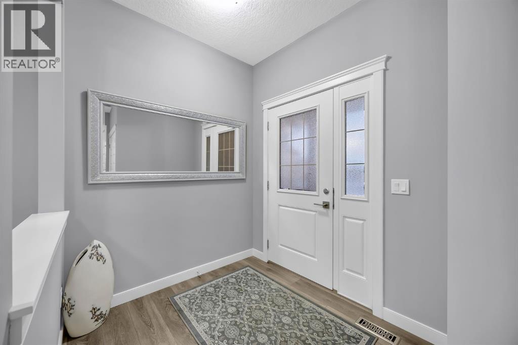 161 Ravenstern Crescent Se, Airdrie, Alberta  T4A 0W3 - Photo 2 - A2279710