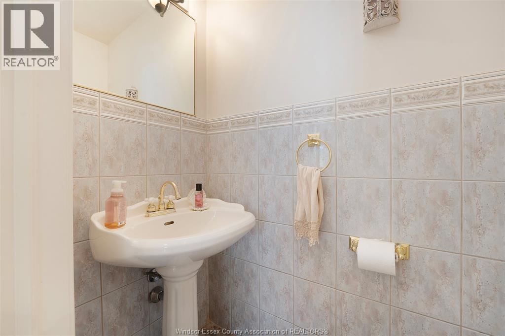 1075 Stoneybrook, Windsor, Ontario  N9G 2Y3 - Photo 27 - 26001288