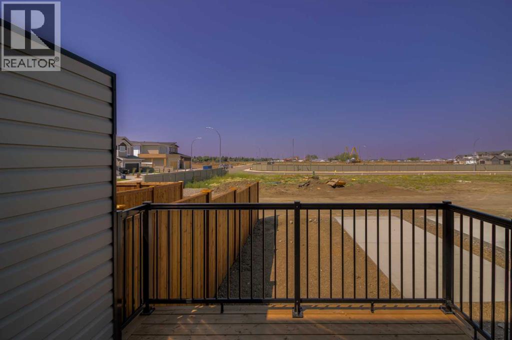 4333 28 Avenue S, Lethbridge, Alberta  T1K 8L3 - Photo 3 - A2255516