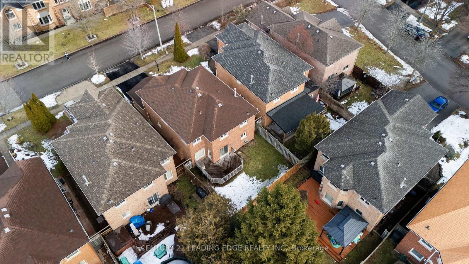 1611 Seguin Square, Pickering, Ontario  L1V 6T4 - Photo 41 - E12702392