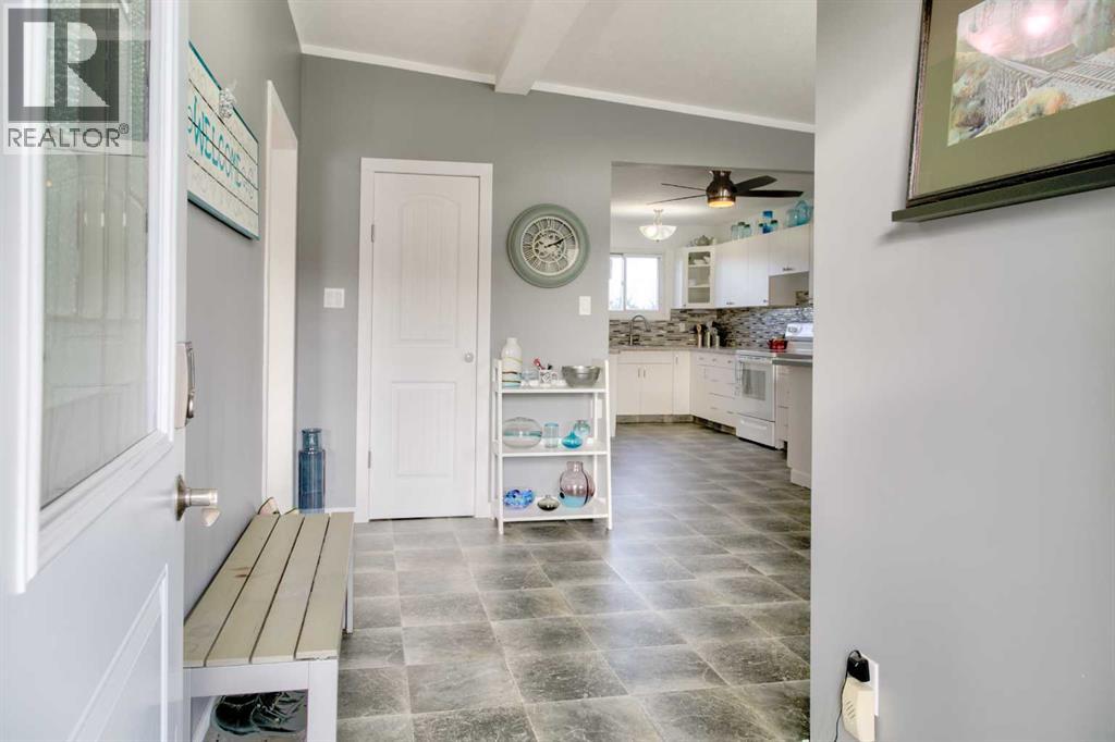 135 5 Avenue E, Cardston, Alberta  T0K 0K0 - Photo 4 - A2279743