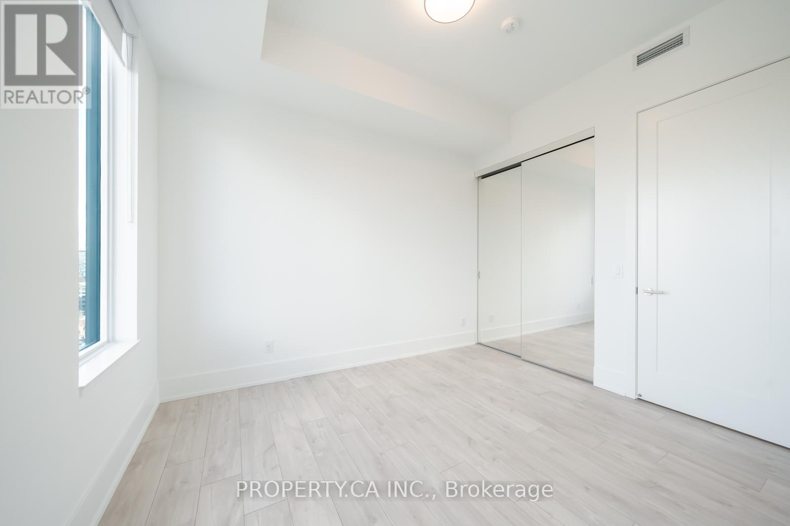 Ph12 - 115 Denison Avenue, Toronto, Ontario  M5T 0E6 - Photo 11 - C12702756