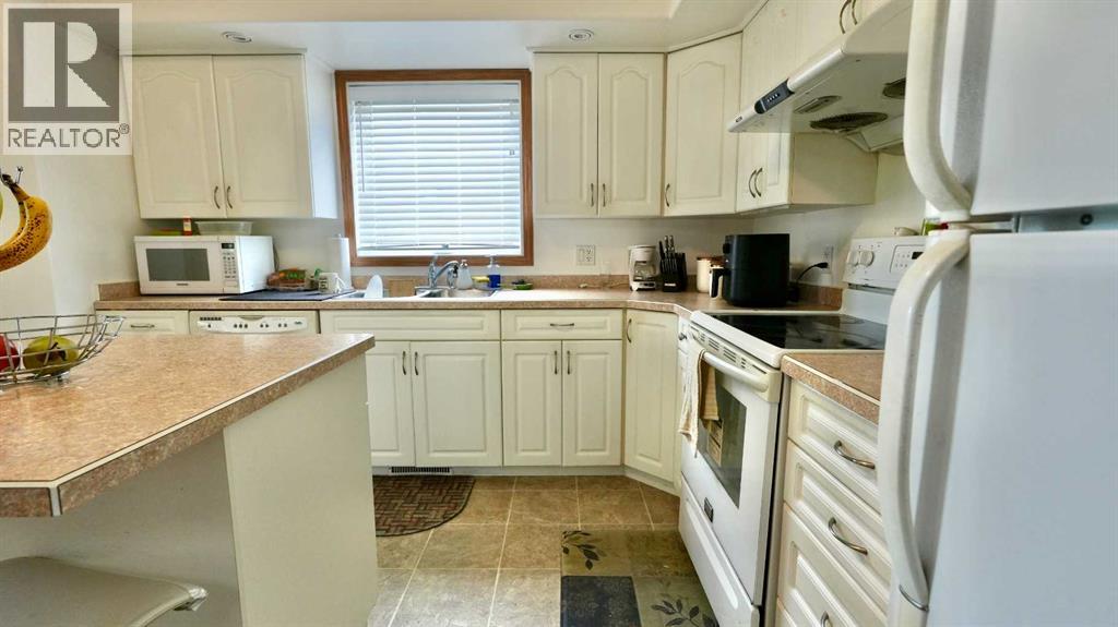 10302 83 Street, Peace River, Alberta  T8S 1Y1 - Photo 20 - A2279748