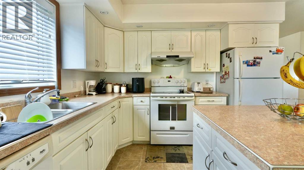 10302 83 Street, Peace River, Alberta  T8S 1Y1 - Photo 23 - A2279748