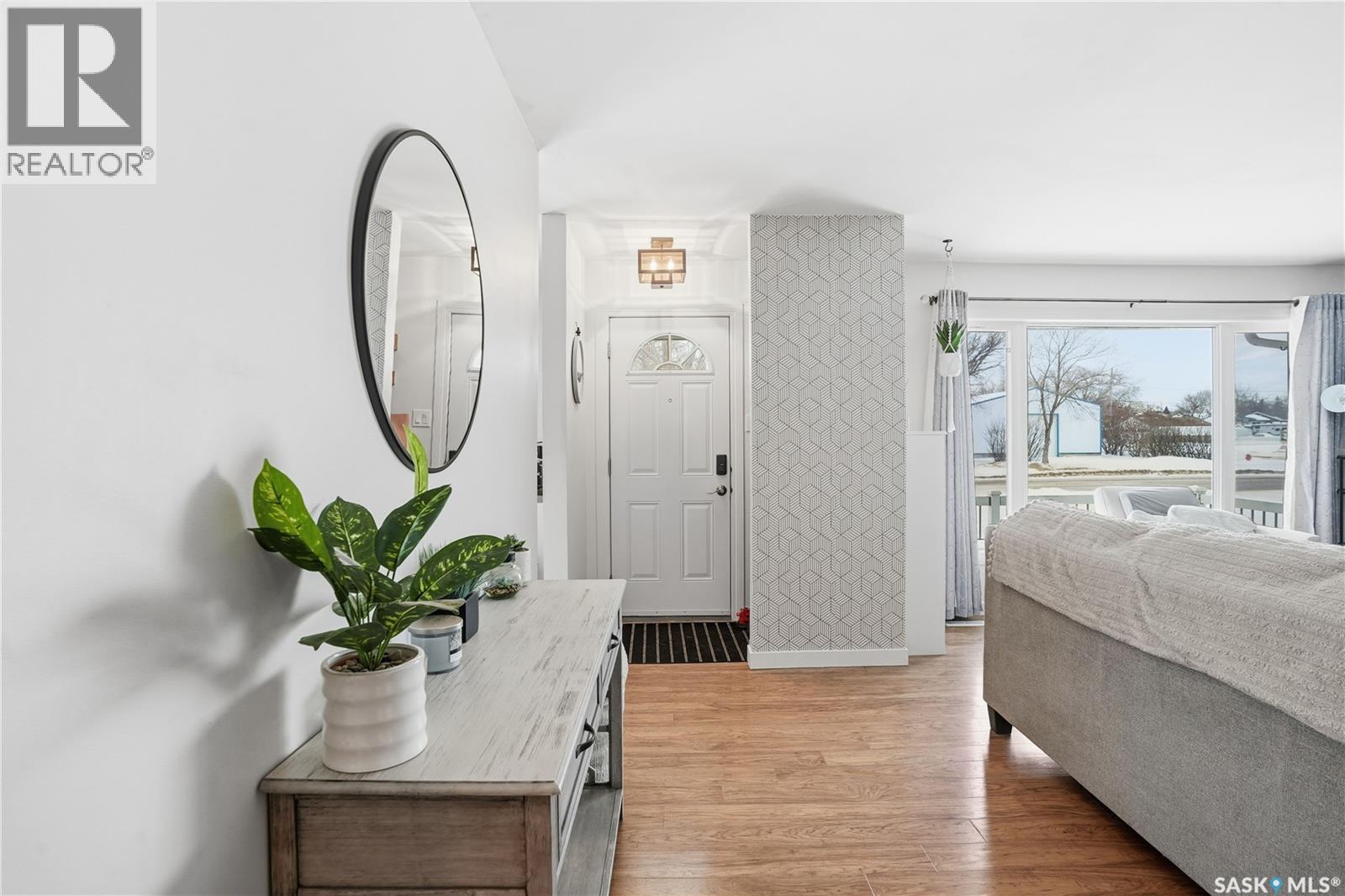 119 5th Street, Pilot Butte, Saskatchewan  S0C 3Z0 - Photo 9 - SK026857