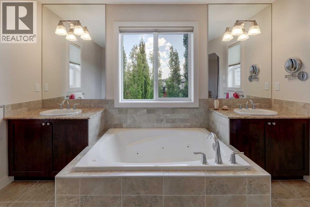 1210 Kingston Crescent Se, Airdrie, Alberta  T4A 0E9 - Photo 14 - A2279394