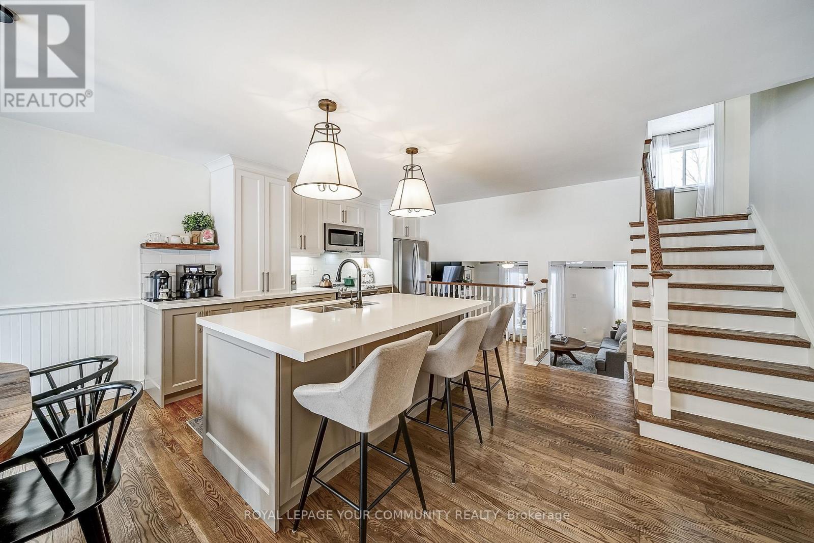 798 Lockhart Road, Barrie, Ontario  L9J 0B6 - Photo 4 - S12702764