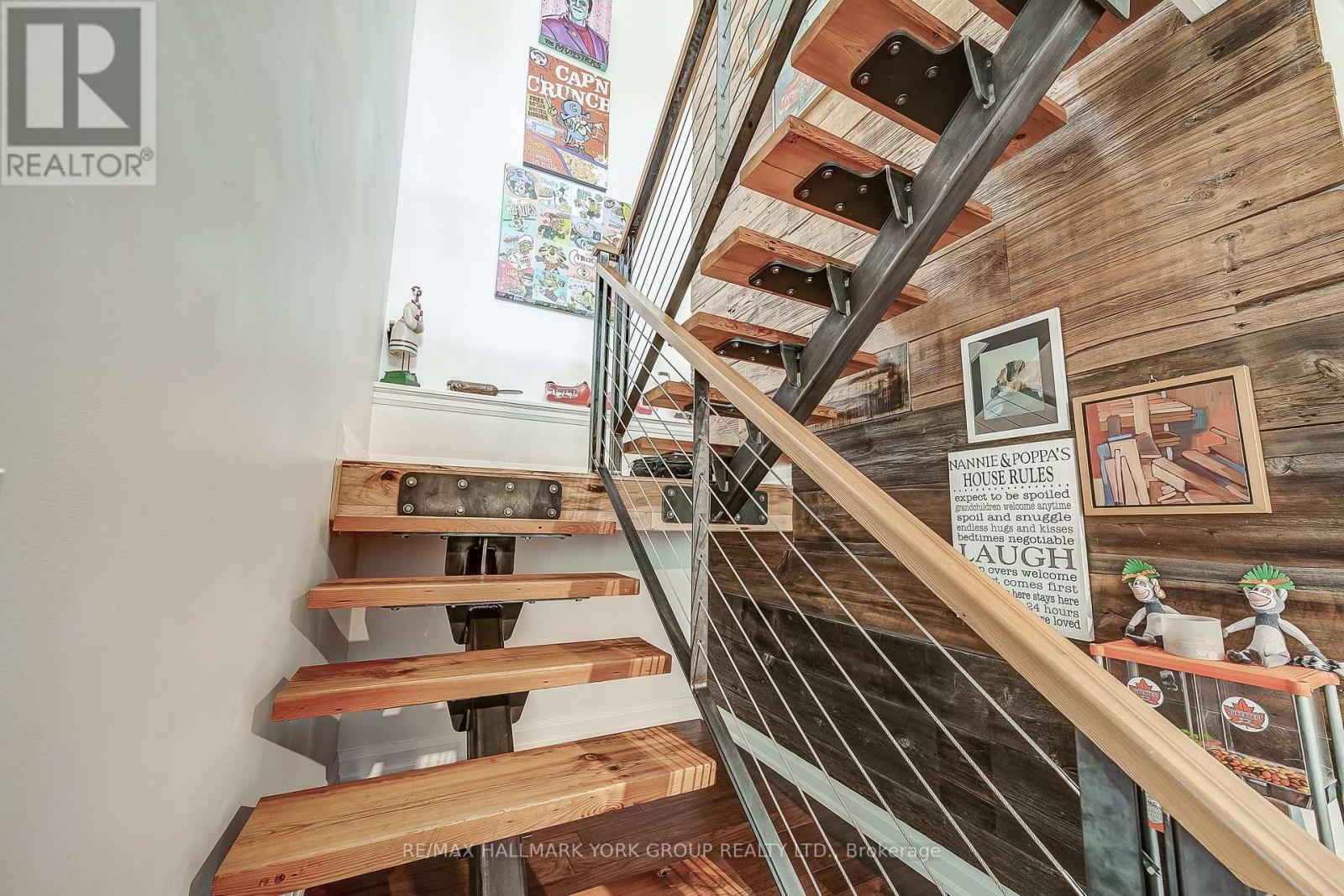 118 Mennill Drive, Springwater (Snow Valley), Ontario  L0L 1Y3 - Photo 25 - S12702770