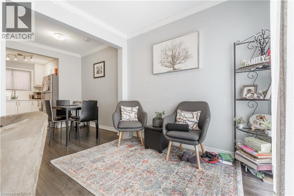 125 Limeridge Road W, Hamilton, Ontario  L9C 2V3 - Photo 14 - 40799037