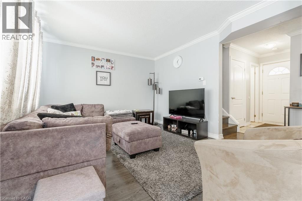 125 Limeridge Road W, Hamilton, Ontario  L9C 2V3 - Photo 15 - 40799037