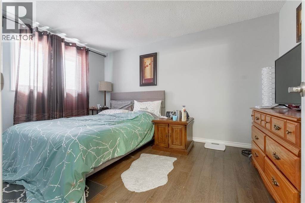 125 Limeridge Road W, Hamilton, Ontario  L9C 2V3 - Photo 19 - 40799037