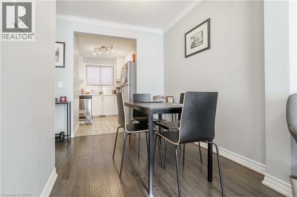 125 Limeridge Road W, Hamilton, Ontario  L9C 2V3 - Photo 8 - 40799037