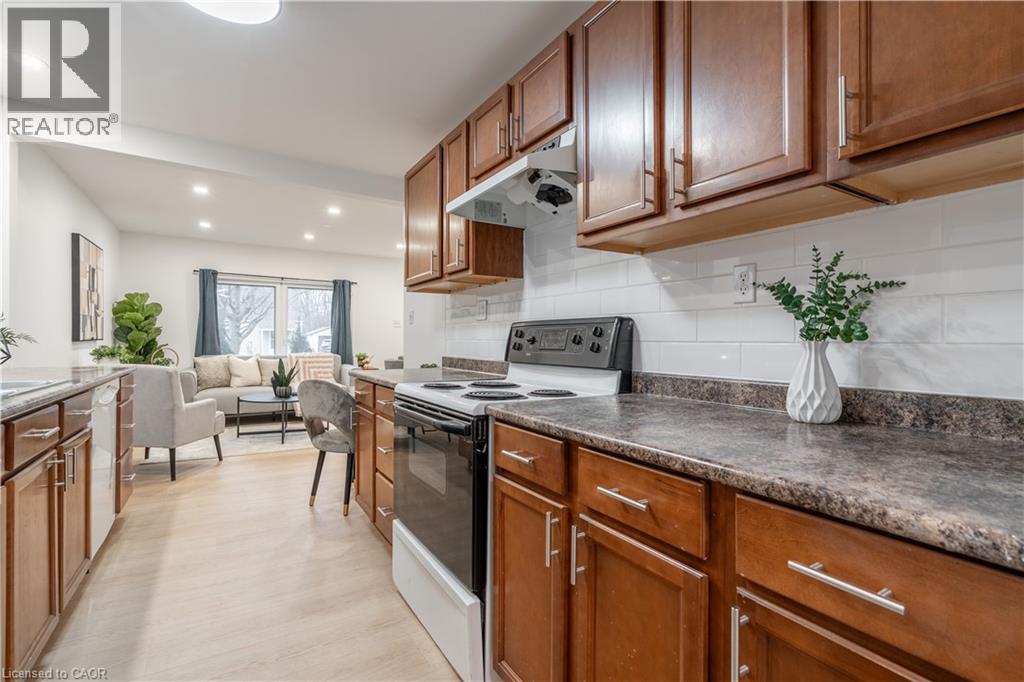 283 Grey Street, Brantford, Ontario  N3S 4W9 - Photo 13 - 40798972