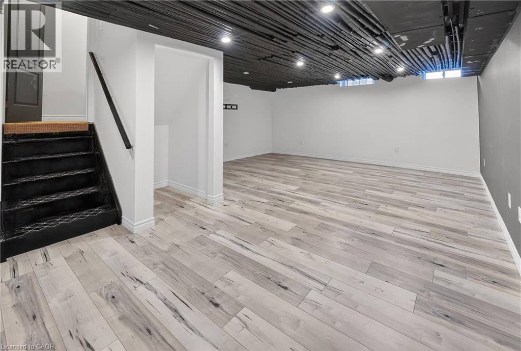 461 Highway 8, Stoney Creek, Ontario  L8G 5G7 - Photo 28 - 40798482