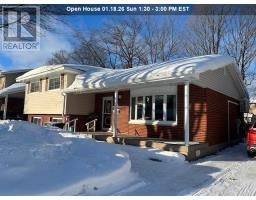 124 Pleasant DR, Sault Ste. Marie, Ontario