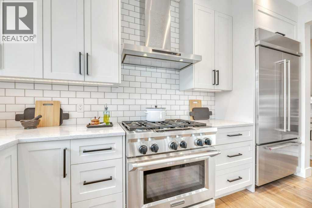 225 Discovery Ridge Way Sw, Calgary, Alberta  T3H 5G2 - Photo 18 - A2278862