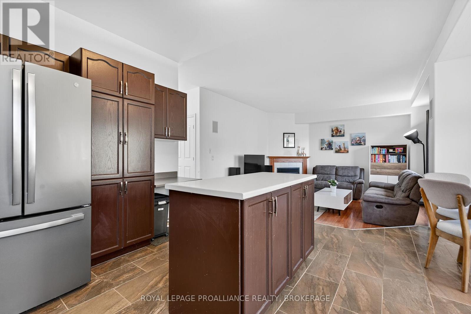 1974 Geology Trail, Kingston, Ontario  K7M 9H5 - Photo 18 - X12702824