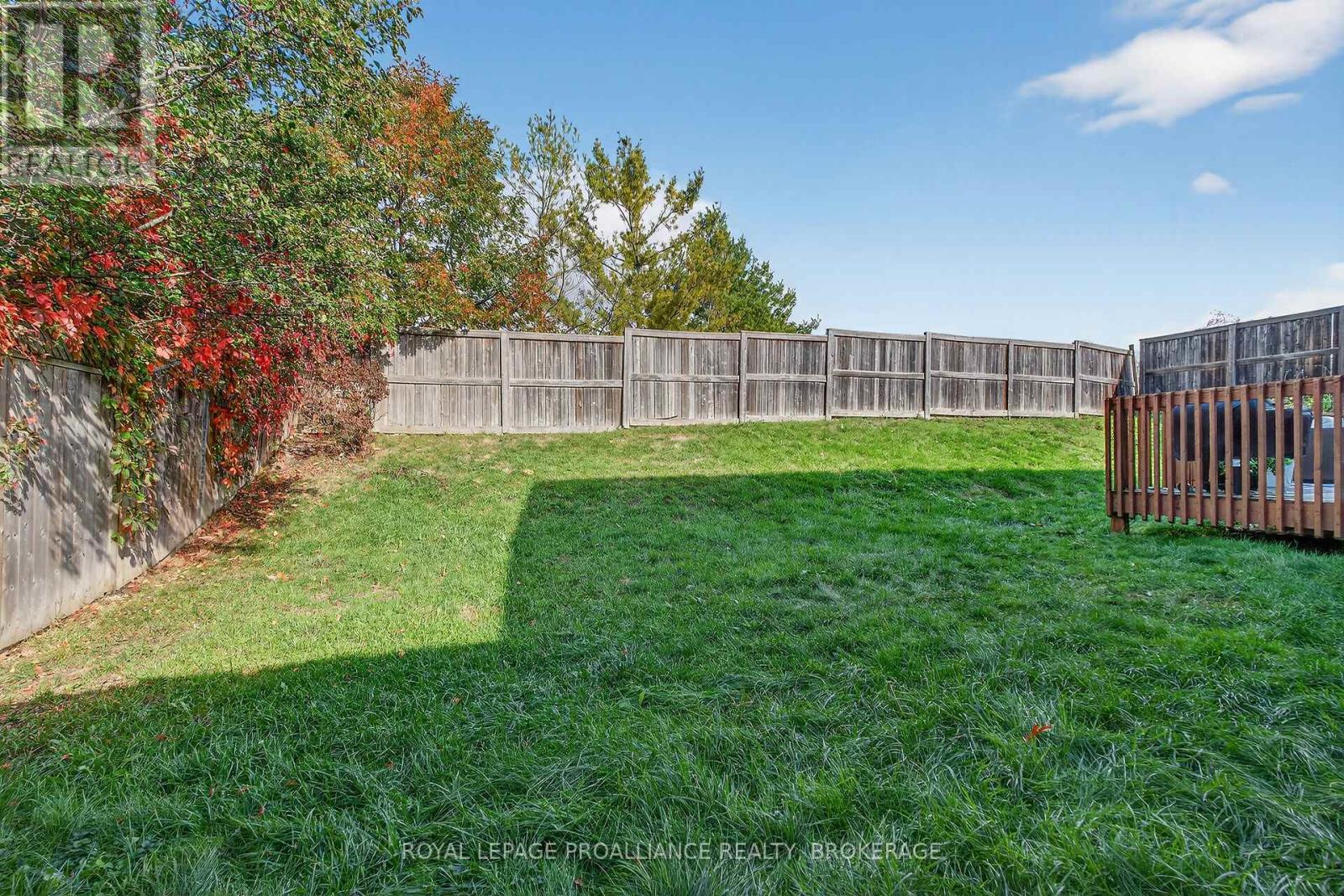 1974 Geology Trail, Kingston, Ontario  K7M 9H5 - Photo 36 - X12702824