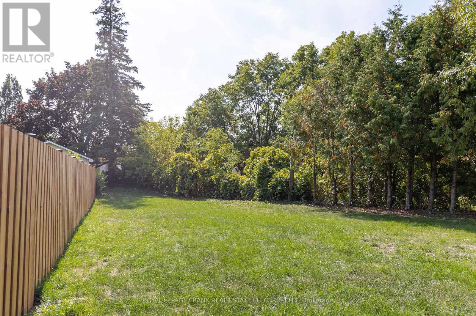 193 Lake Street, Peterborough, Ontario K9J 2H4 - Photo 34 - X12703064