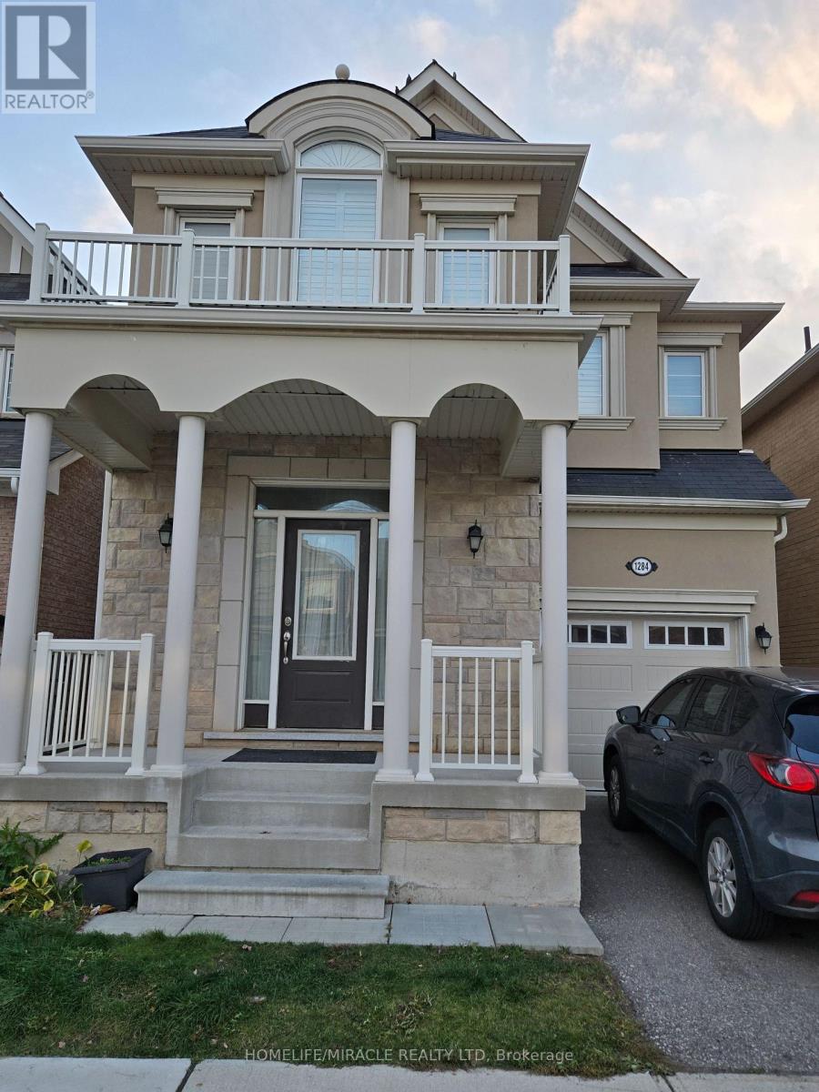 1284 Leger Way, Milton, Ontario  L9E 1C9 - Photo 3 - W12702674