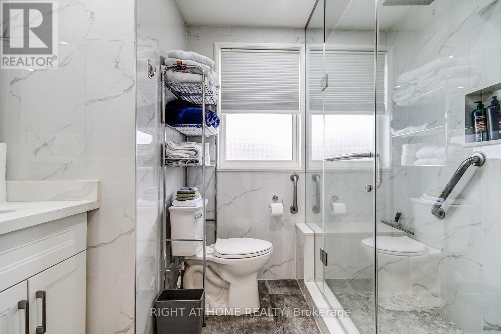 16 Allenby Avenue, Toronto, Ontario  M9W 1S4 - Photo 31 - W12702700