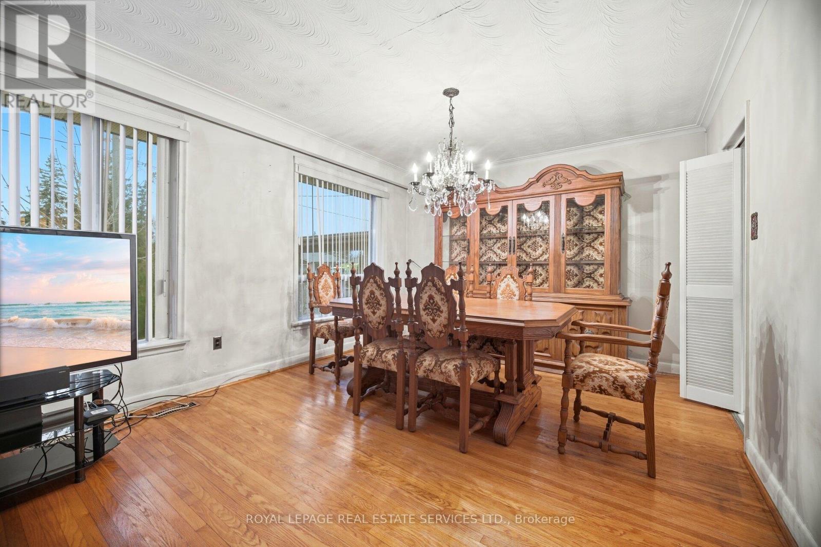 15 Stevenharris Drive, Toronto, Ontario  M9C 1T9 - Photo 15 - W12702714