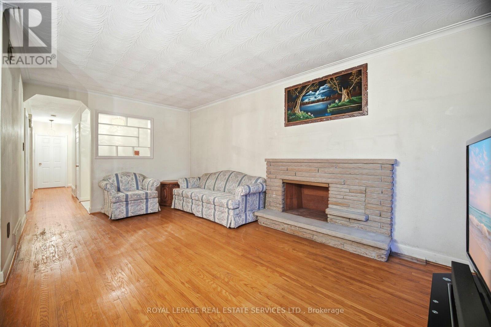 15 Stevenharris Drive, Toronto, Ontario  M9C 1T9 - Photo 21 - W12702714