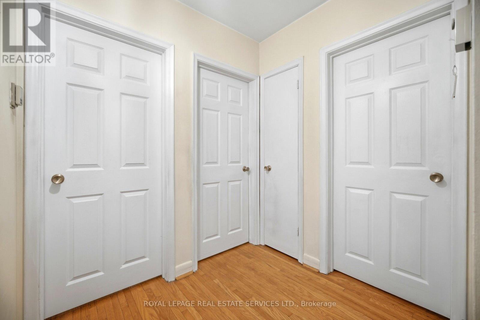 15 Stevenharris Drive, Toronto, Ontario  M9C 1T9 - Photo 25 - W12702714