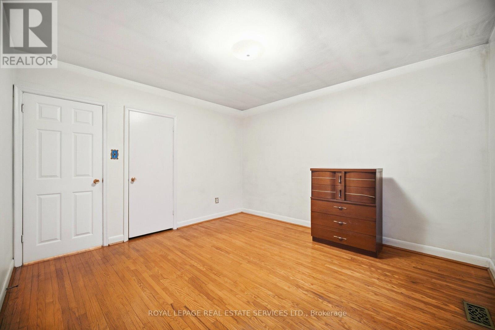 15 Stevenharris Drive, Toronto, Ontario  M9C 1T9 - Photo 30 - W12702714