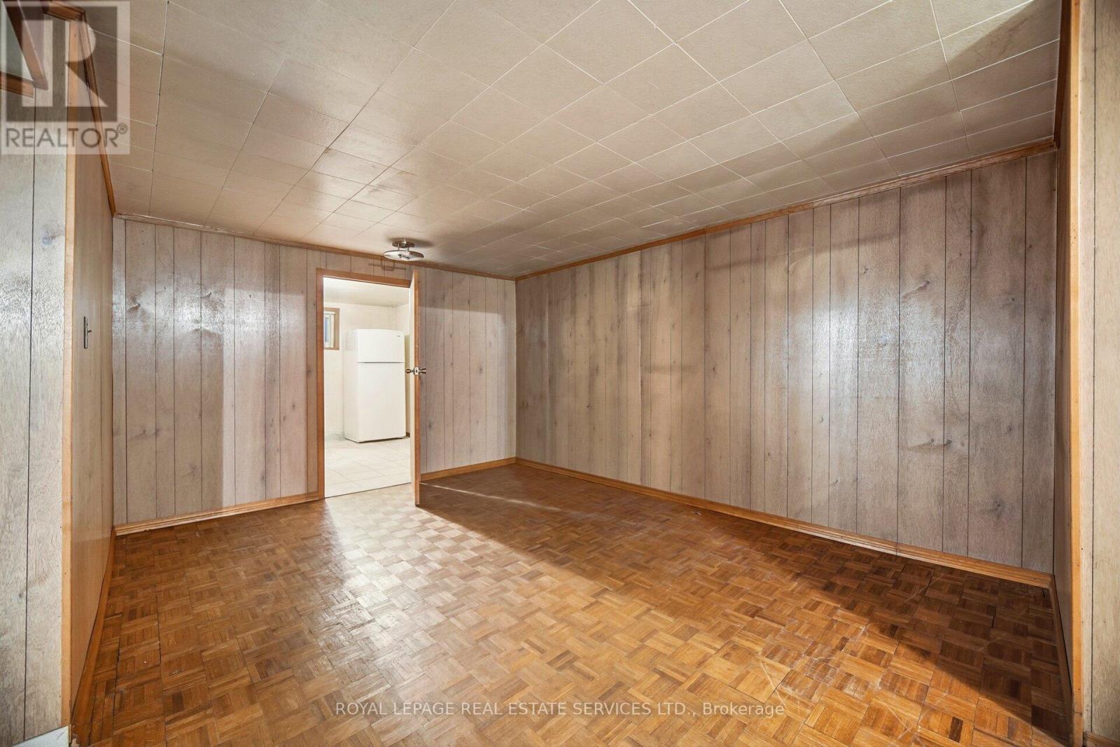 15 Stevenharris Drive, Toronto, Ontario  M9C 1T9 - Photo 37 - W12702714