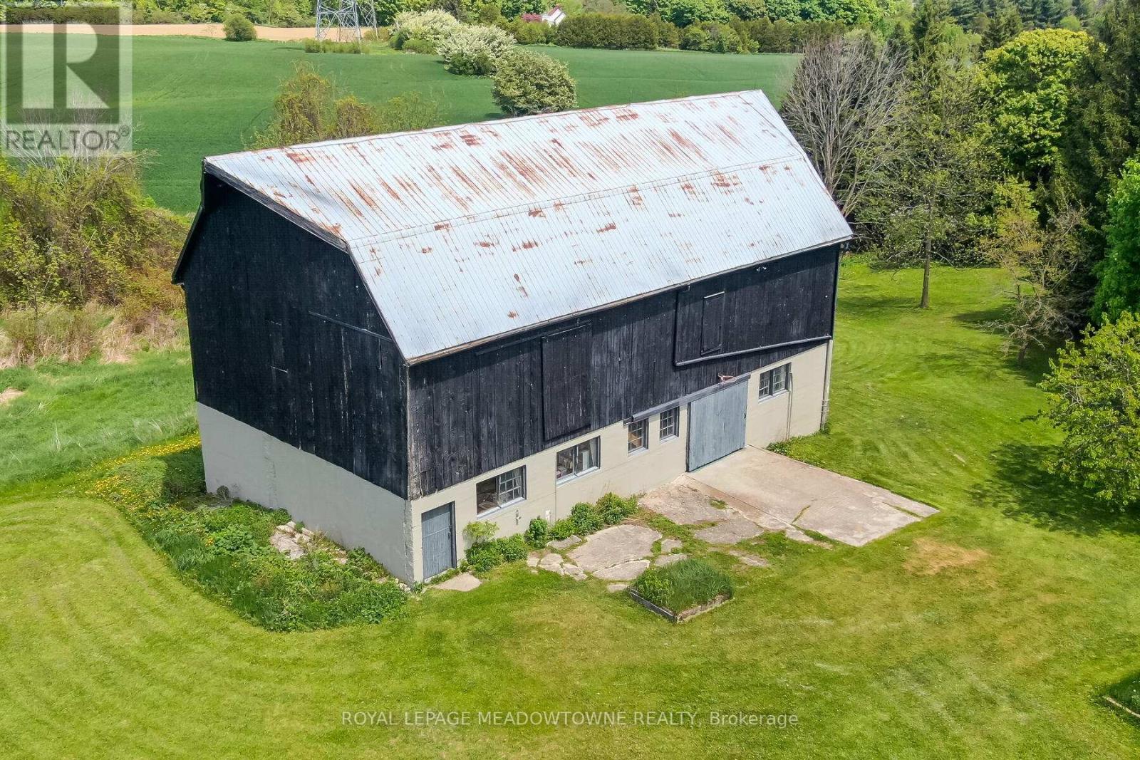 10319 15 Side Road, Halton Hills, Ontario  L7G 4S6 - Photo 46 - W12702718