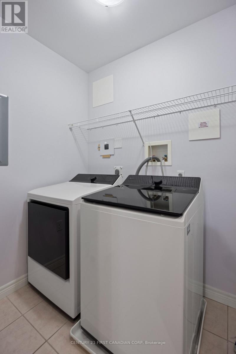 1104 - 353 Commissioners Road W, London South, Ontario  N6J 0A3 - Photo 37 - X12702868