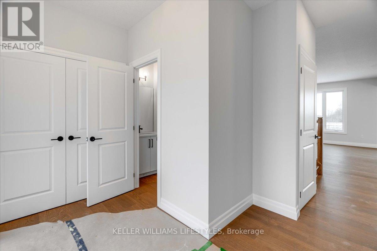 4334 Lismer Lane, London South, Ontario  N6L 0E2 - Photo 4 - X12702978