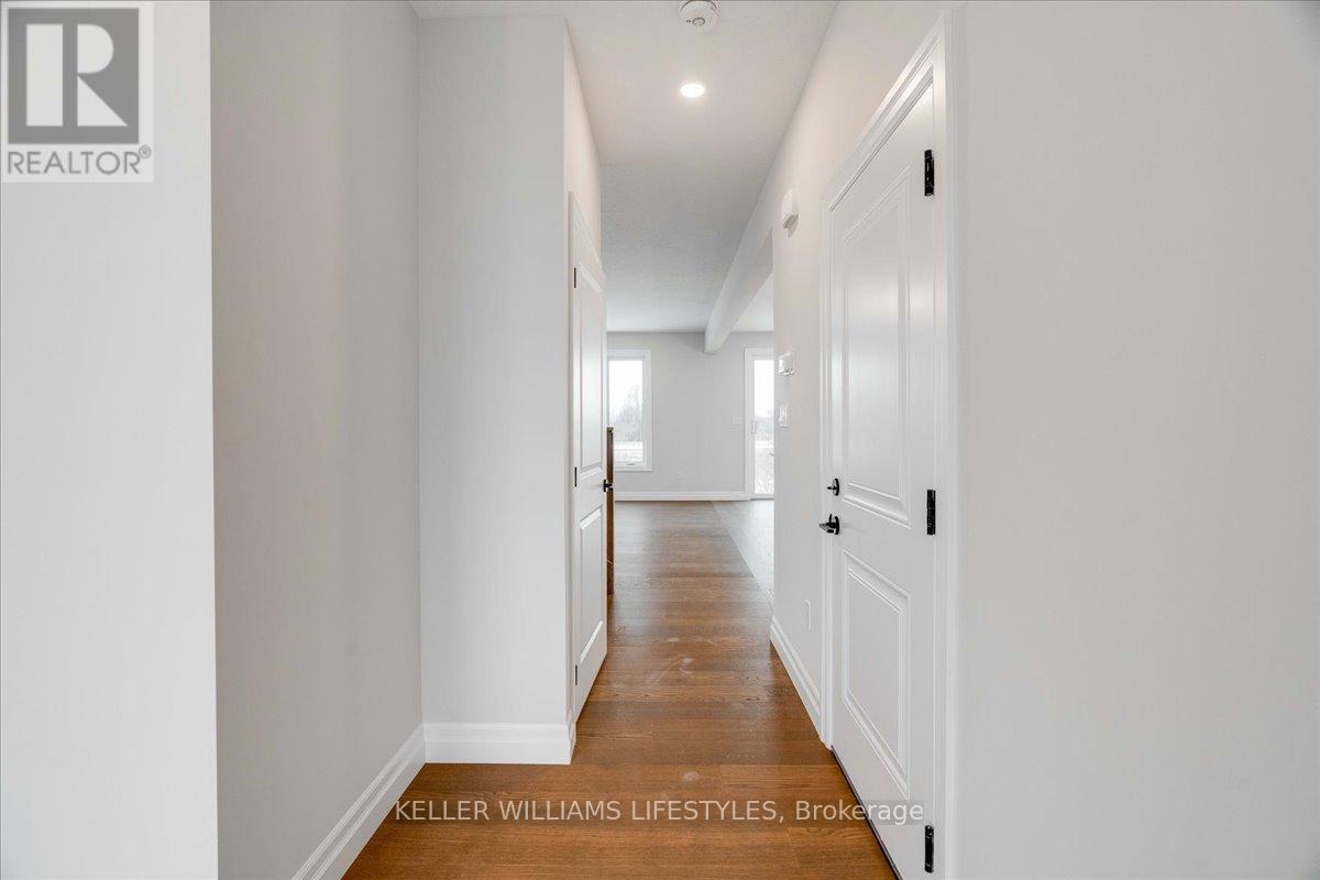 4334 Lismer Lane, London South, Ontario  N6L 0E2 - Photo 5 - X12702978