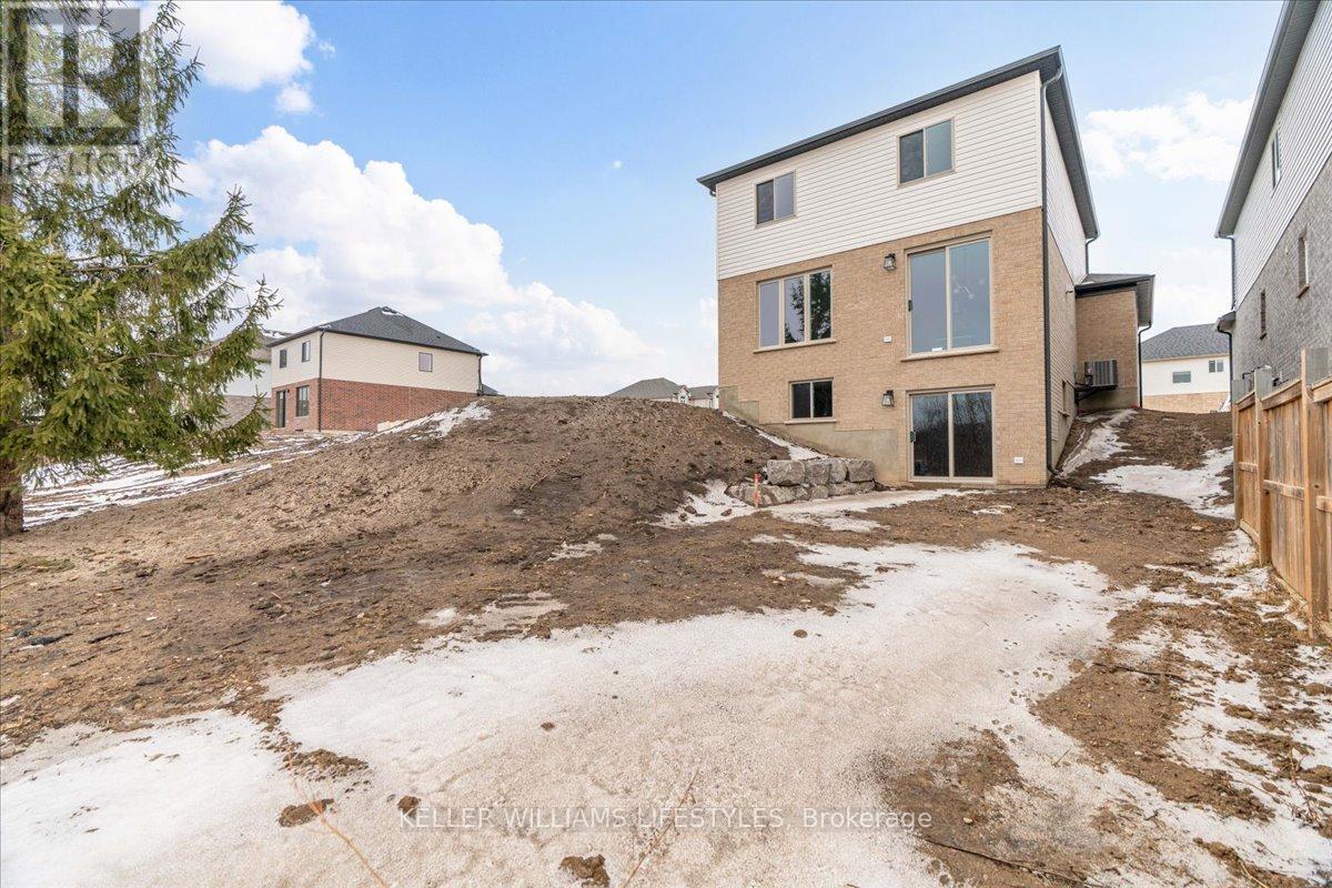 4348 Lismer Lane, London South, Ontario  N6L 0E2 - Photo 37 - X12702980