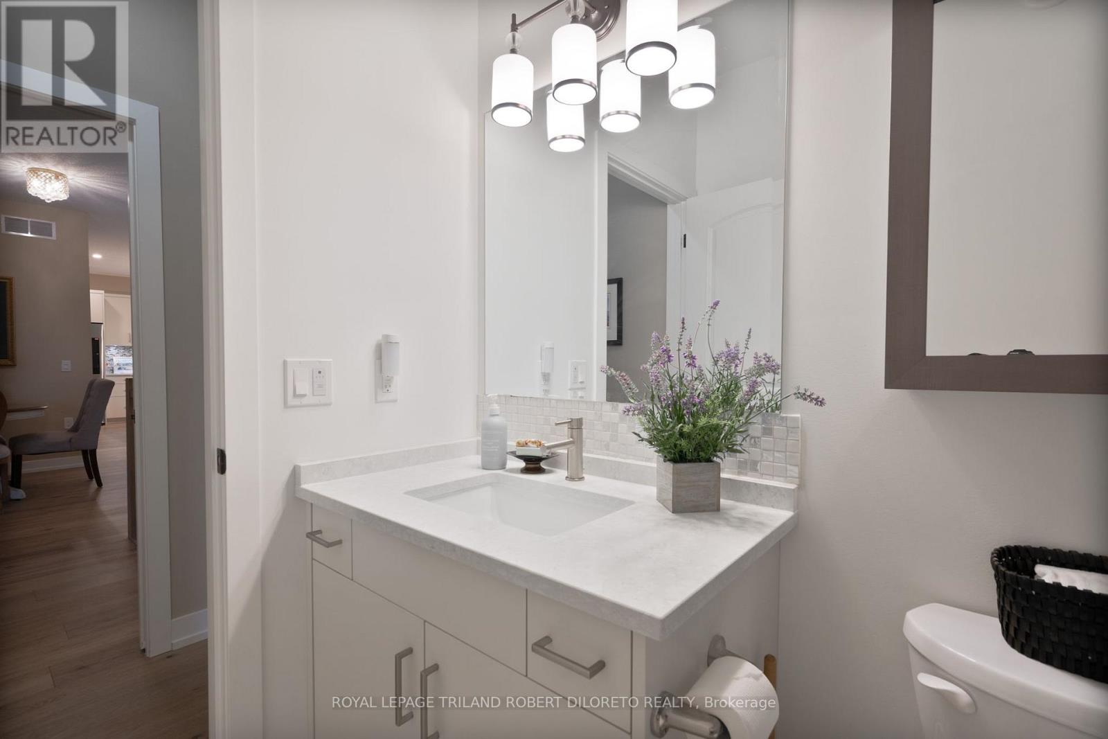 1608 Ed Ervasti Lane, London South, Ontario  N6K 5R7 - Photo 22 - X12703000