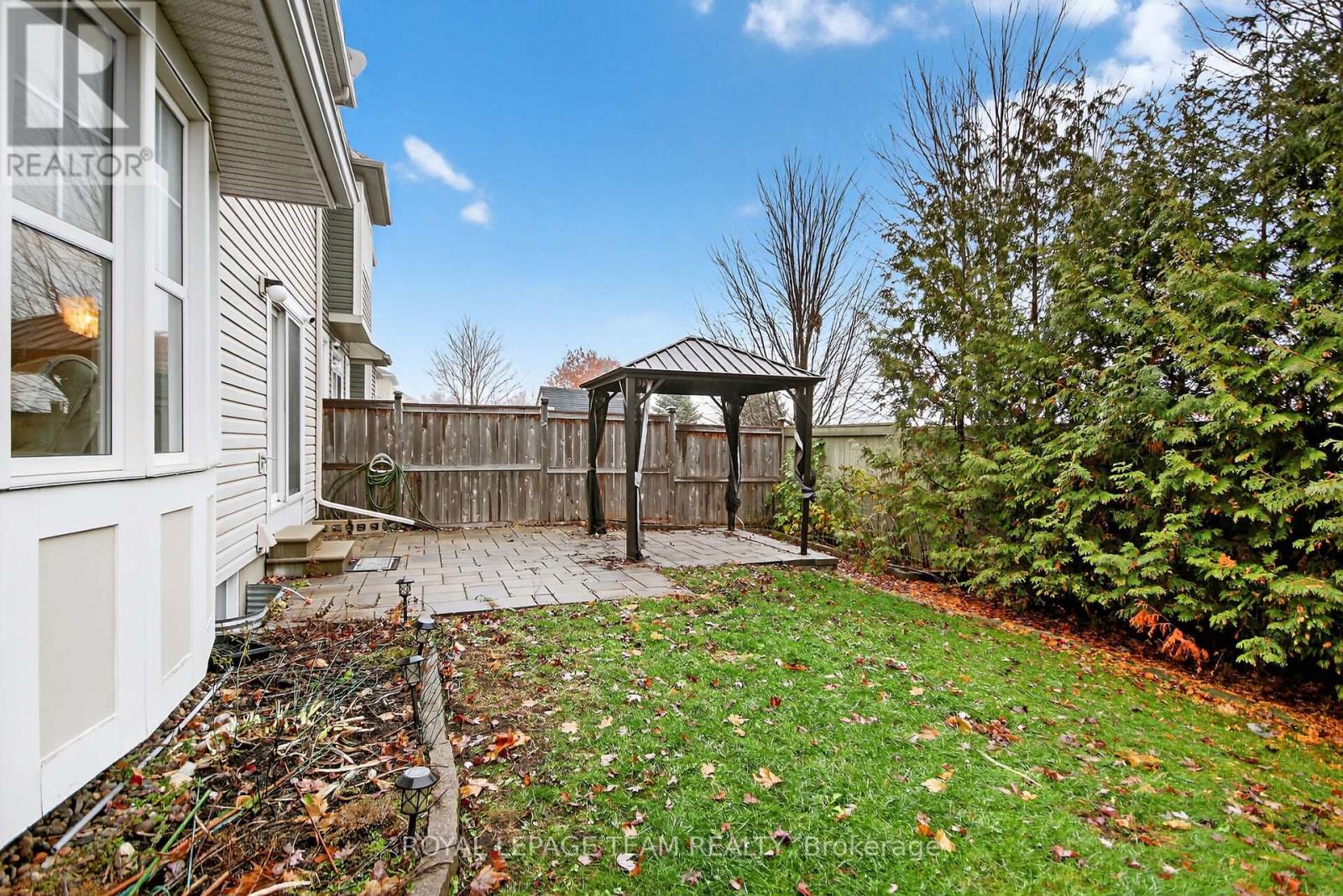 317 Gallantry Way, Ottawa, Ontario  K2S 0P8 - Photo 18 - X12702806