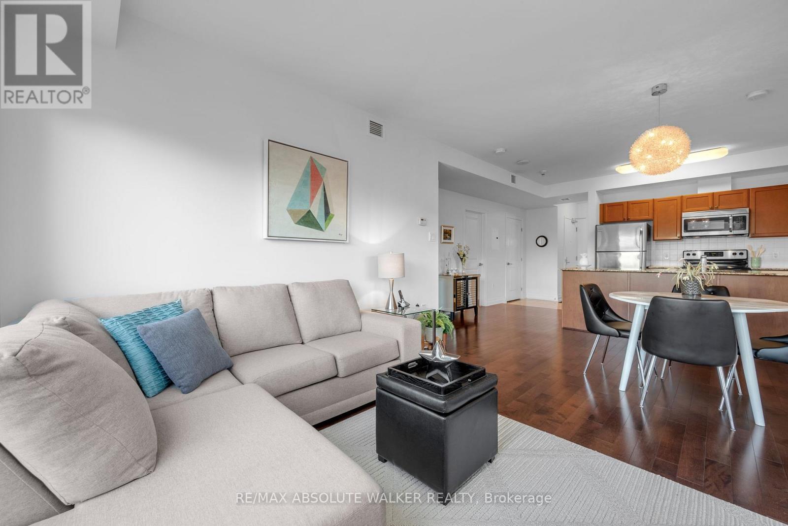 207 - 90 Landry Street, Ottawa, Ontario  K1L 0A9 - Photo 13 - X12702958