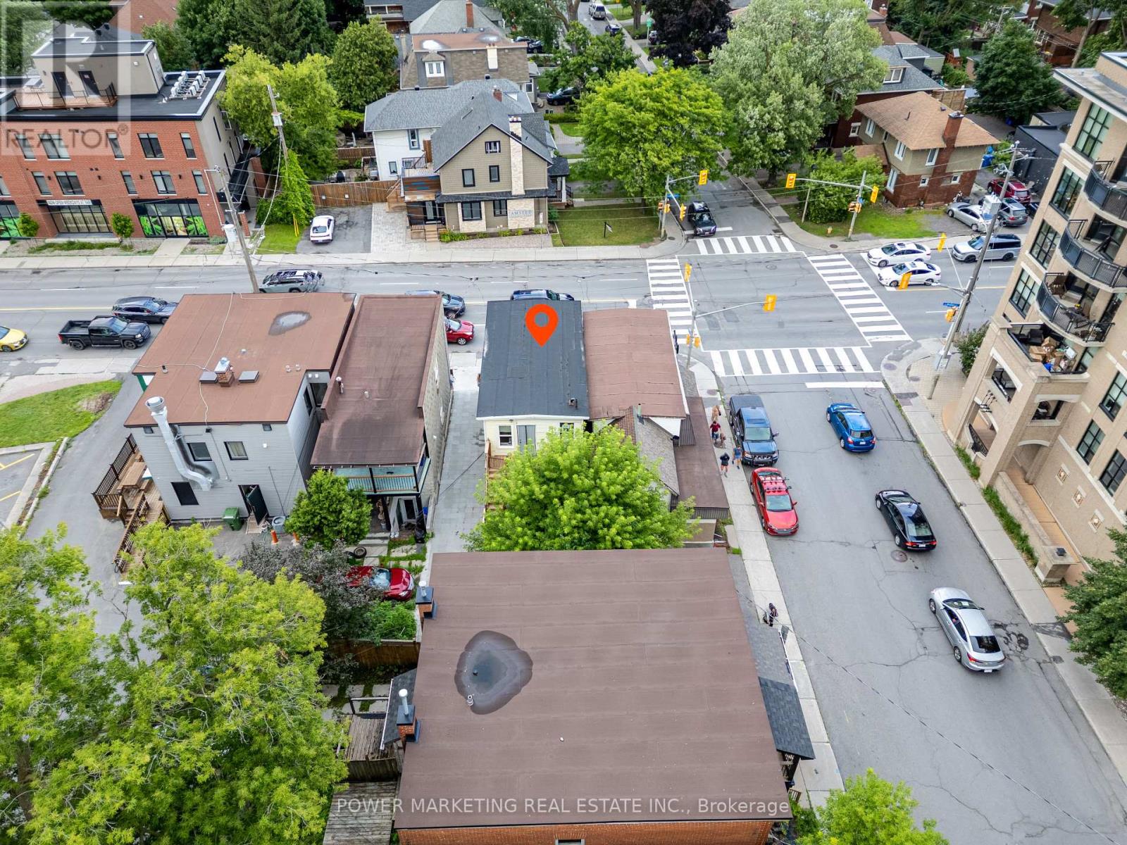 A&b - 684 Bronson Avenue, Ottawa, Ontario  K1S 4E9 - Photo 24 - X12702992