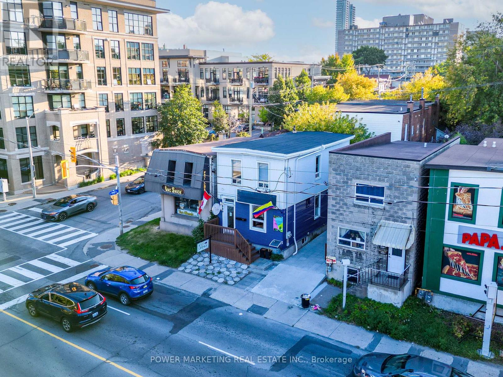 A&b - 684 Bronson Avenue, Ottawa, Ontario  K1S 4E9 - Photo 2 - X12702994